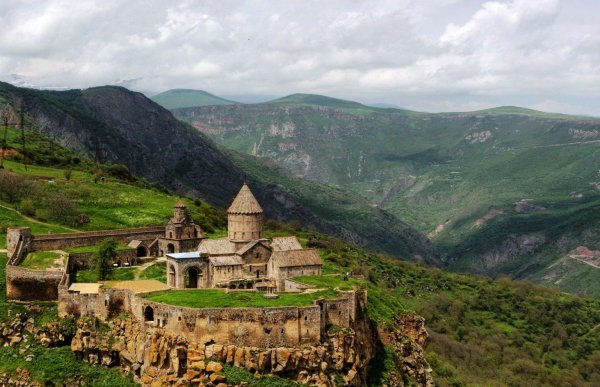 монастырь татев