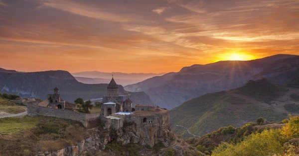 монастырь татев