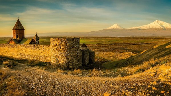 гора арарат и хор вирап