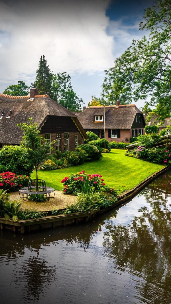 giethoorn village