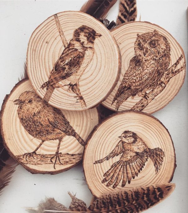 рисунки на деревянных спилах