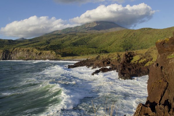 вулкан богдан хмельницкий итуруп