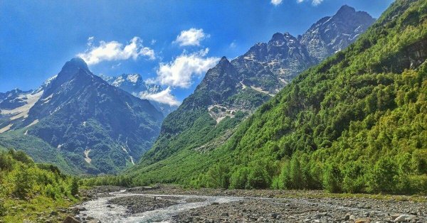 река теберда карачаево черкесия