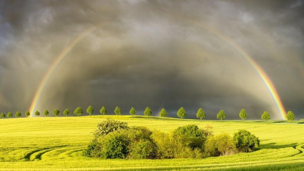 пейзаж с радугой