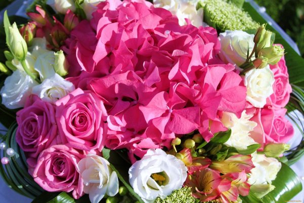 роскошные букеты цветов