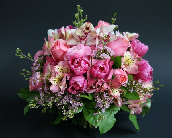 роскошные букеты цветов