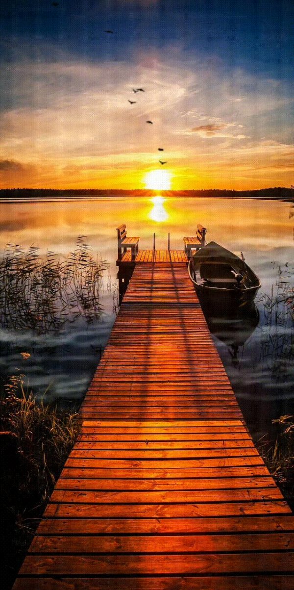 закат над рекой