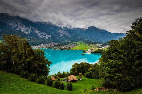 бриенцское озеро швейцария