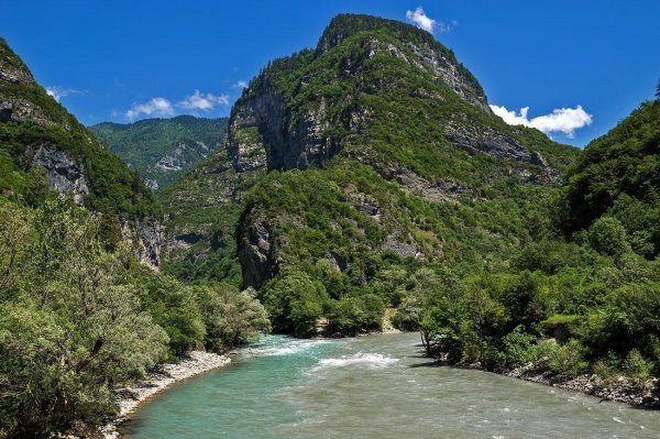 горы абхазии