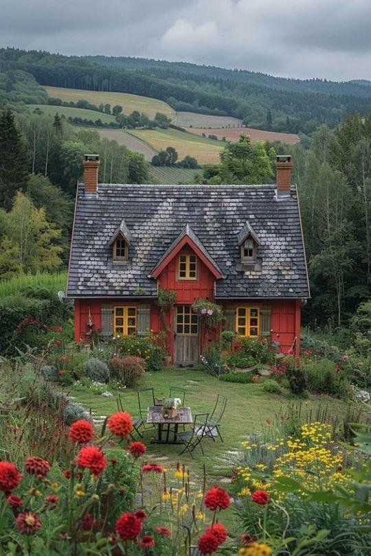 cottage farmhouse