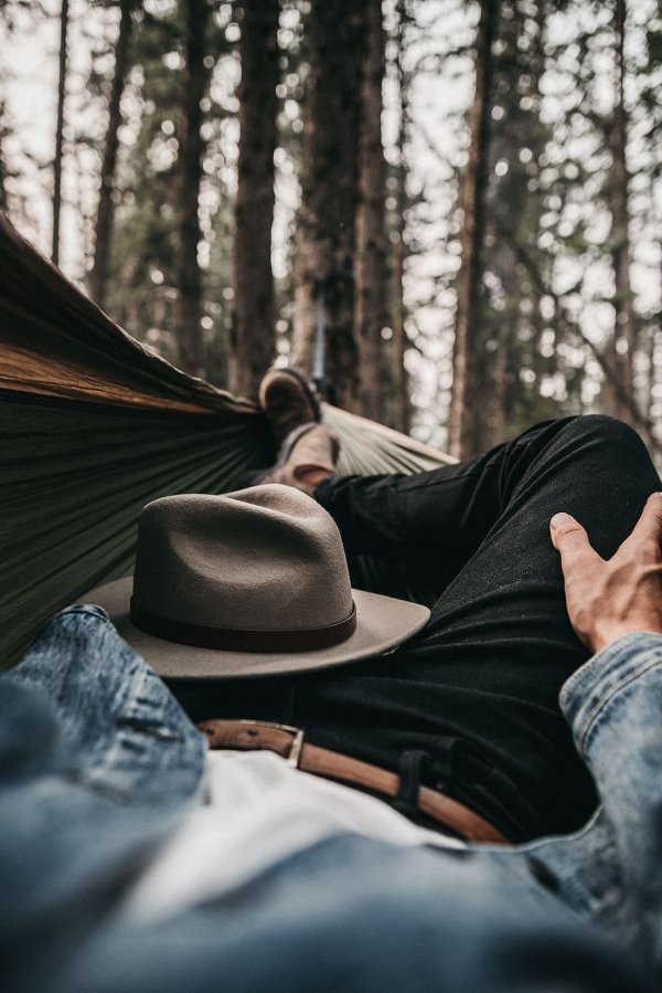 гамак в лесу