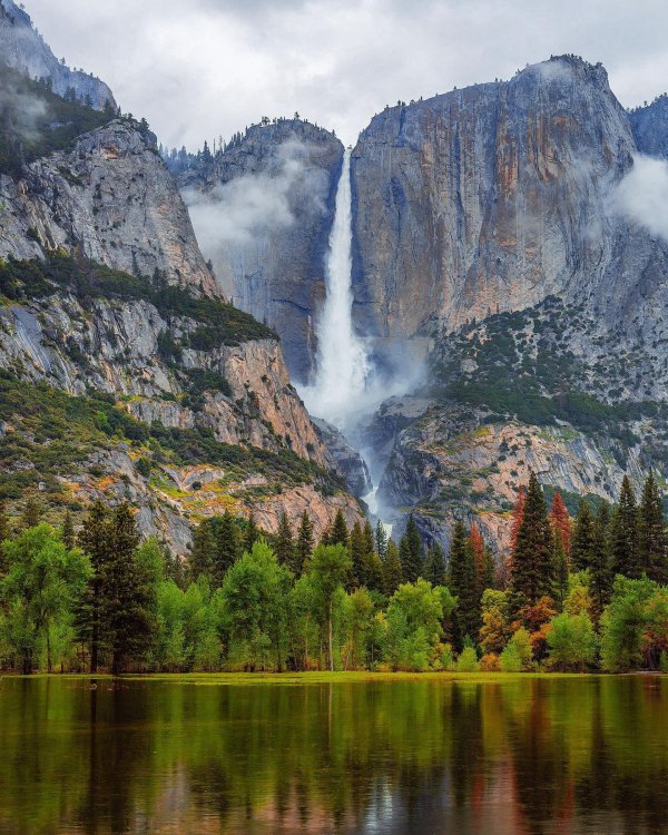 upper yosemite fall