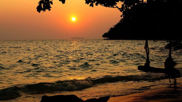 сансет бич тайланд