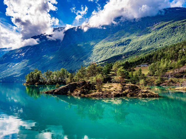 норвегия озеро мьеса