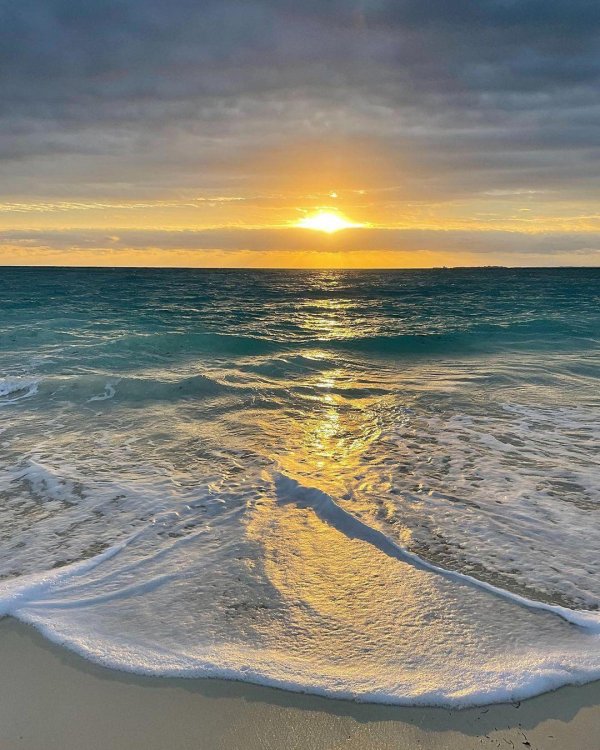 красивое море