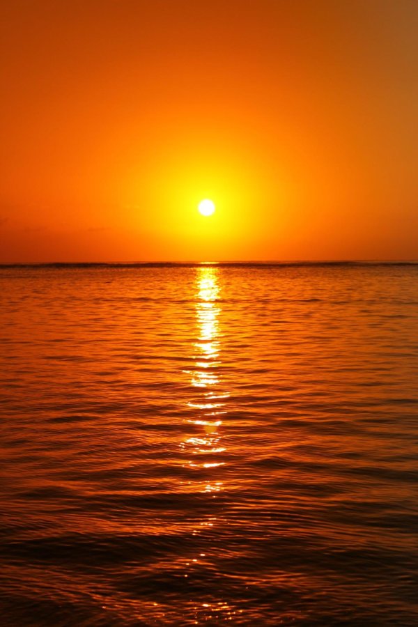 солнечная дорожка на закате