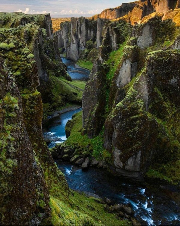 каньон фьядрарглйуфур исландия