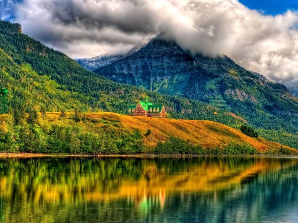 waterton lakes national park