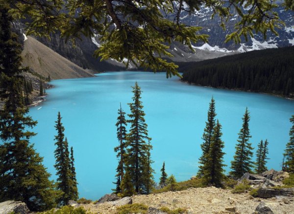 озеро морейн канада