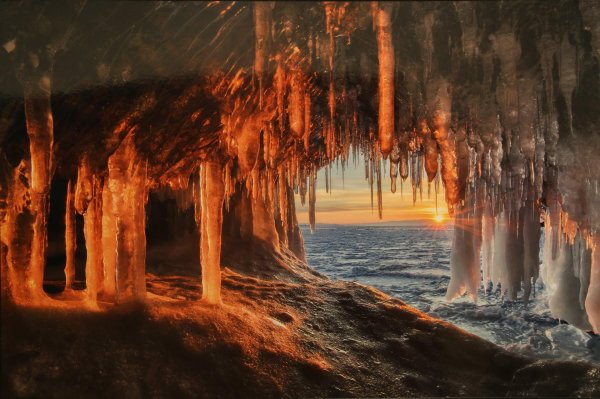 ледяные гроты байкала