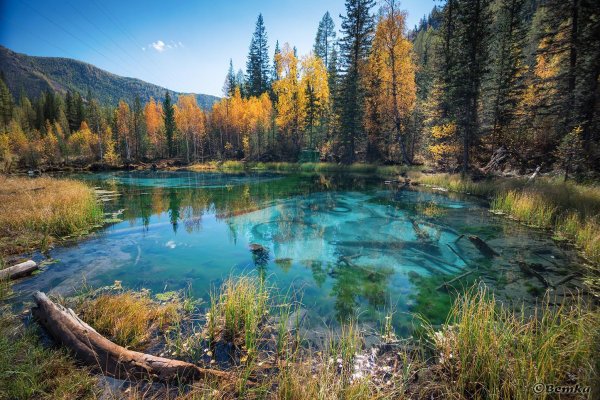 гейзерное озеро на алтае