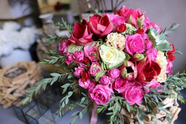 яркие букеты