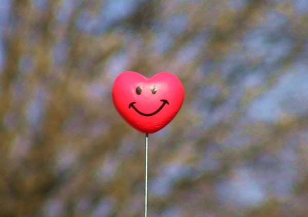 сердечко радостное