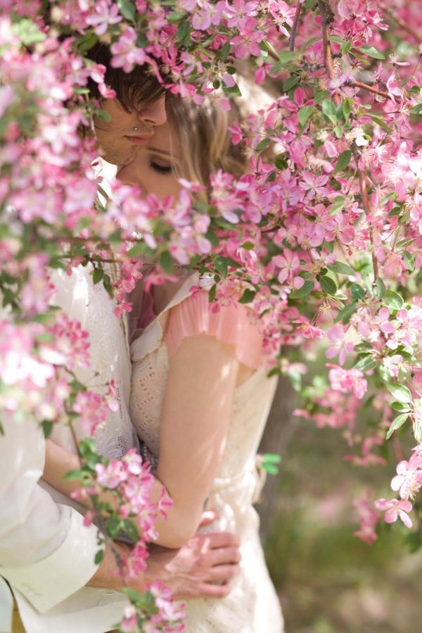 фотосессия в цветущих садах