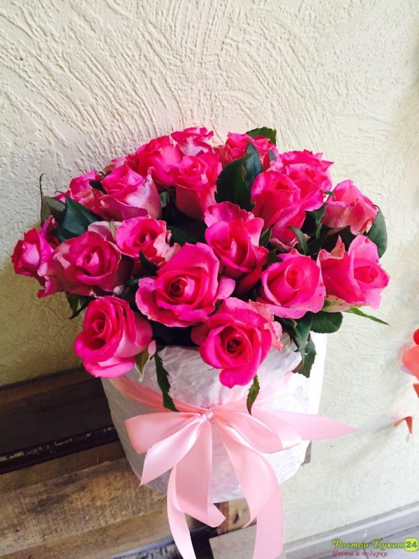 розы в коробочке