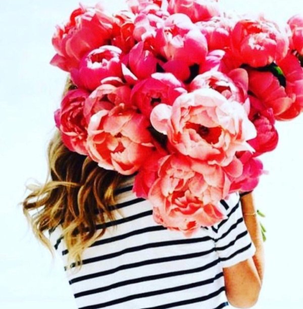 букет цветами для женщин