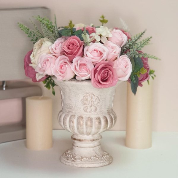 ваза с розами