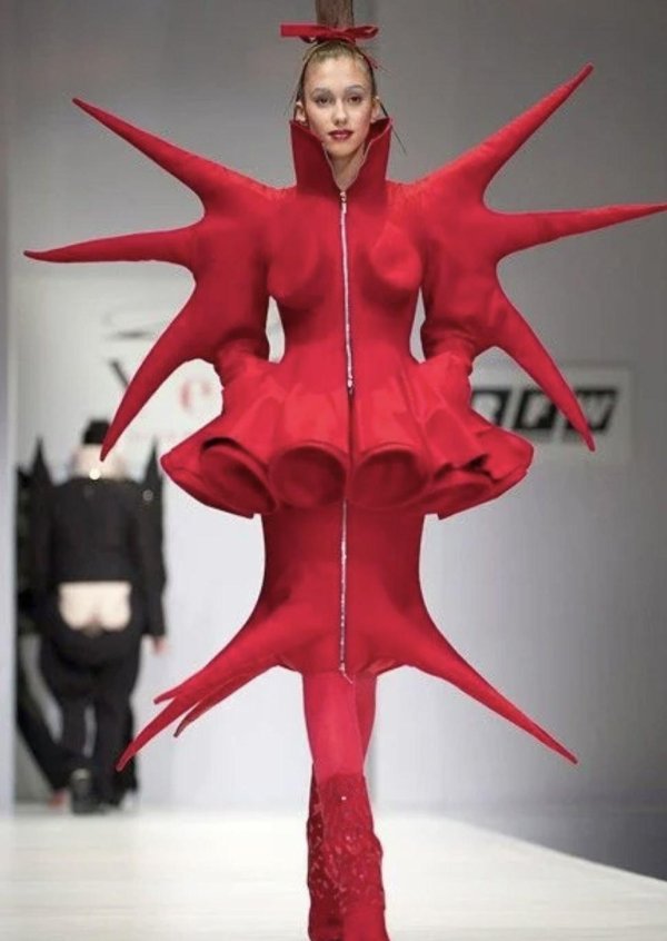 необычное платье