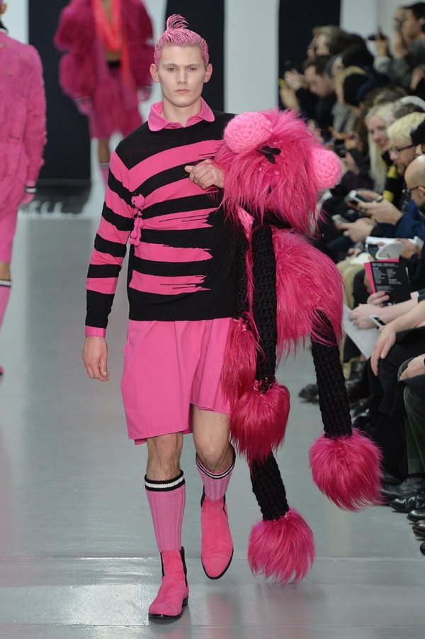 странная одежда