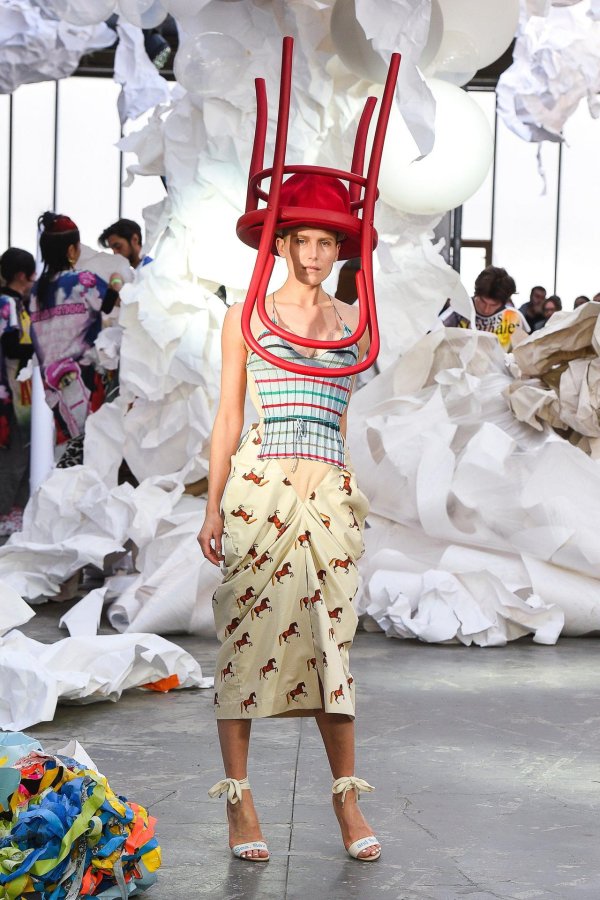 vivienne westwood головной убор