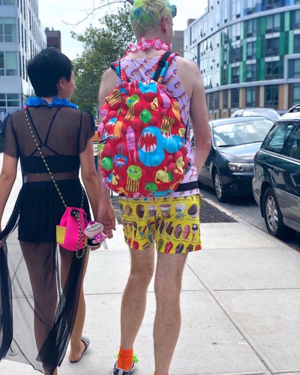 модные люди