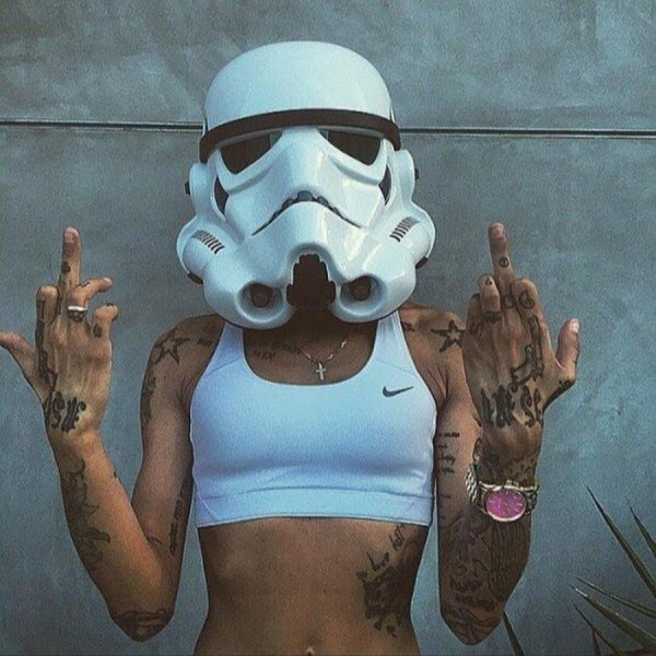 штурмовик девушка