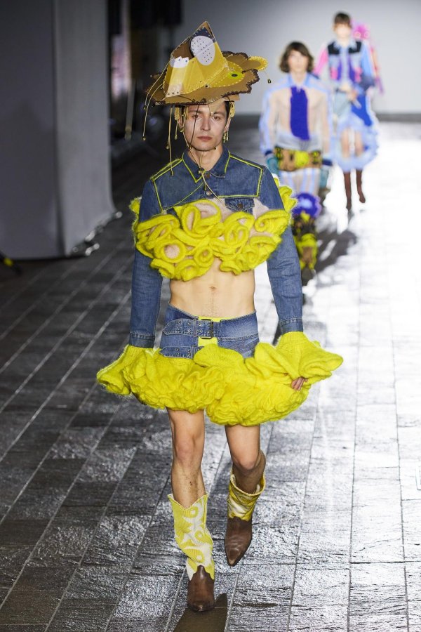 сумасшедшие наряды