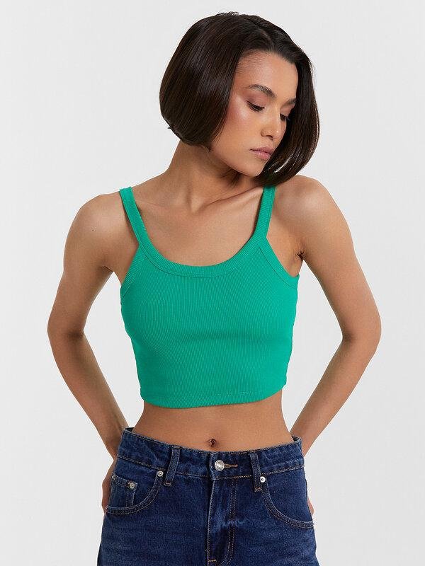 укороченные топы