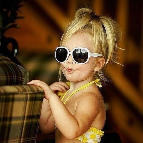 прикольная девочка