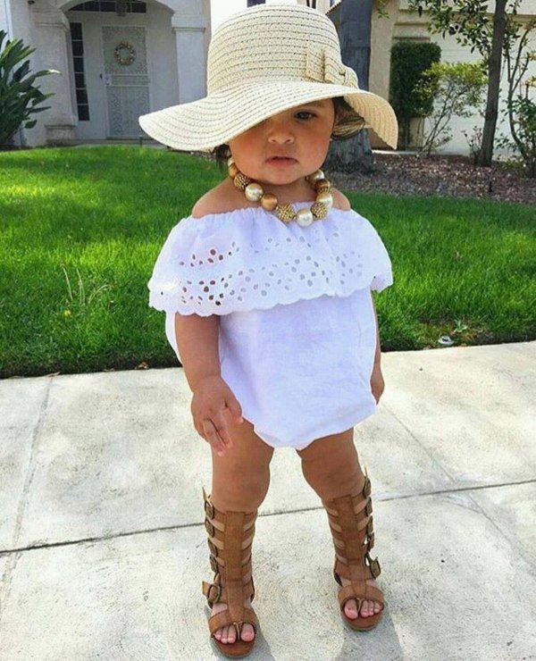 маленькая модница