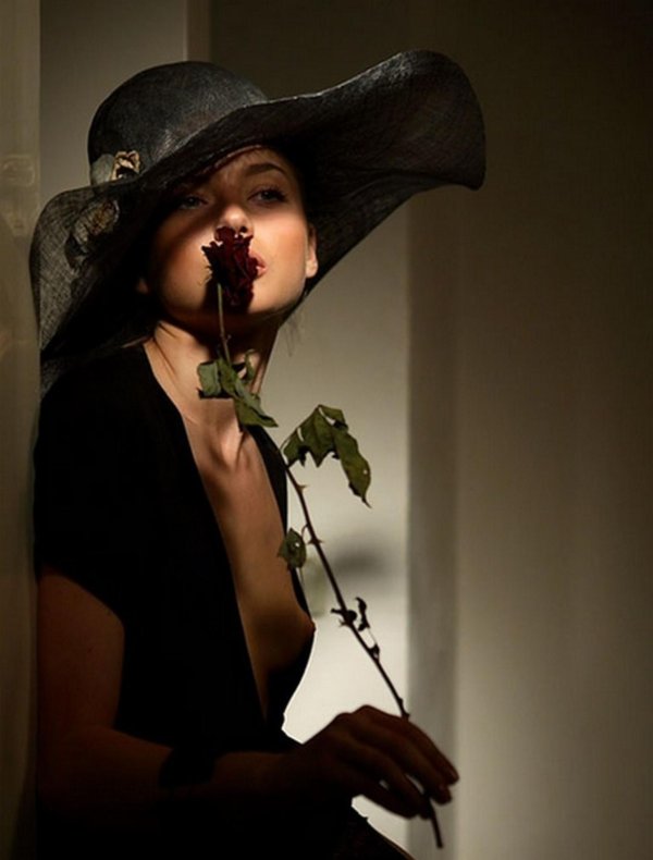 красивые дамы в шляпках