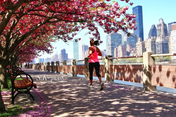 Весна город