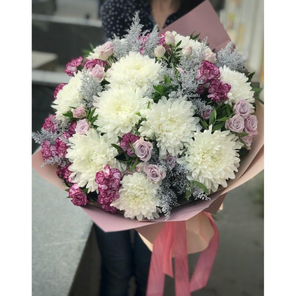 хризантемы шаровидные одноголовые