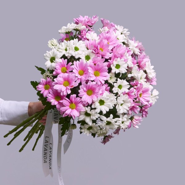 5 кустовых хризантем в букете