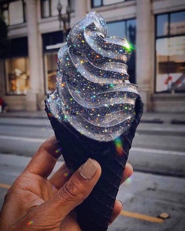 мороженое черное