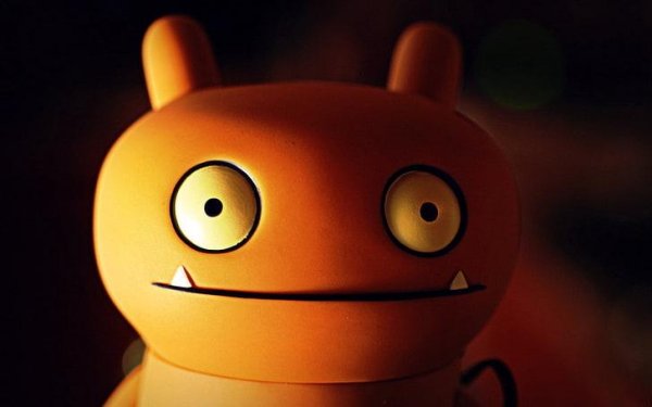 оранжевый монстрик