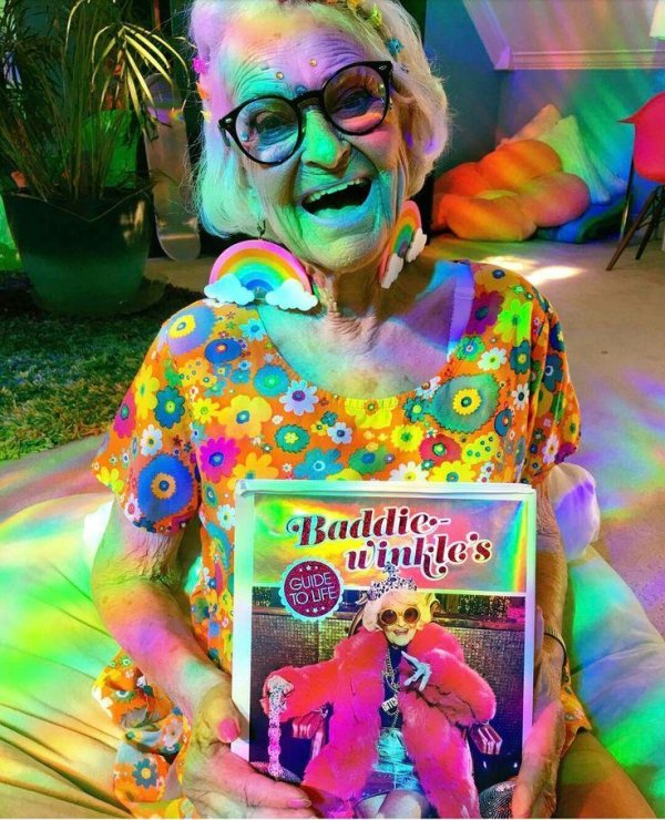 современная бабушка