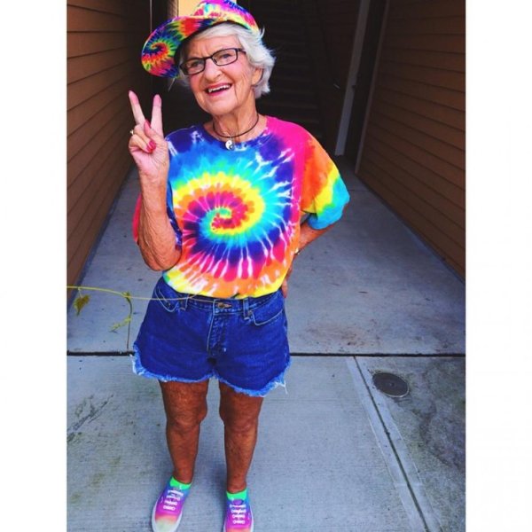 современная бабушка