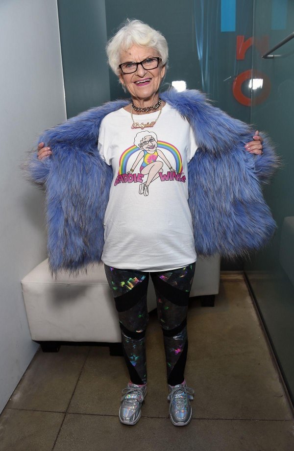 модная старушка