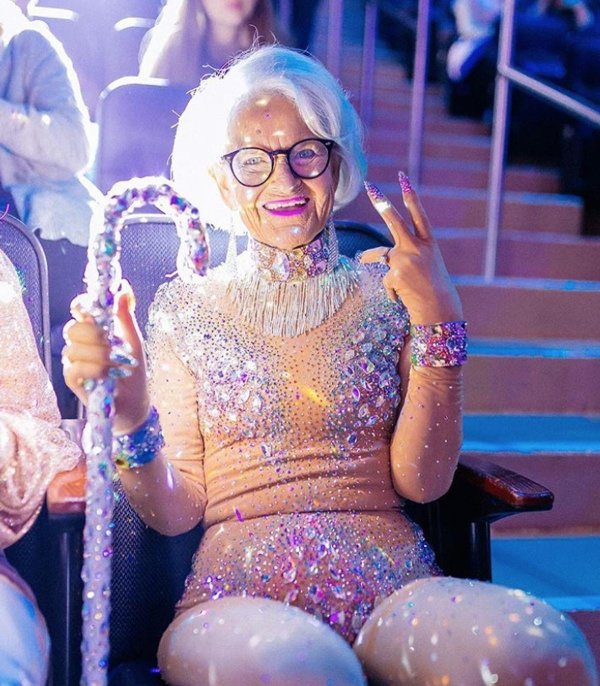 гламурная бабушка